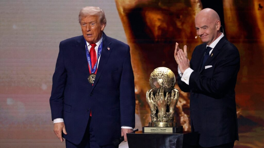 EU-politikere kræver Infantino undersøgt efter fredspris til Trump | EU