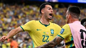 Brasilien i ekstase dybt ind i tillægstiden