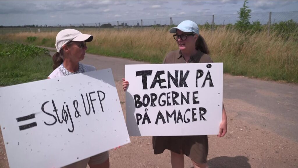To ‘dejlige Karens’ i protest mod SAS-planer: Det her er et skridt i den forkerte retning | Indland To ‘dejlige Karens’ i protest mod SAS-planer: Det her er et skridt i den forkerte retning | Indland