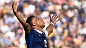 Allez, Olise: Fransk profil tryller superstjerne fri til 3-0 Allez, Olise: Fransk profil tryller superstjerne fri til 3-0